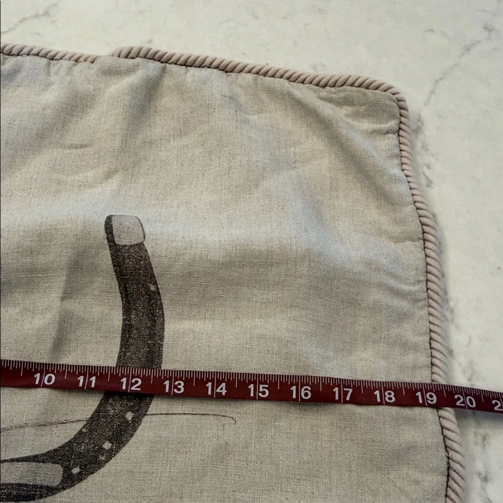 OX BOW DECOR HORSESHOE‎ Pillow cover